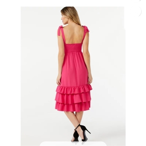 Pink bustier neck tiered hem shoulder tie smocked back sundress - Picture 5 of 6